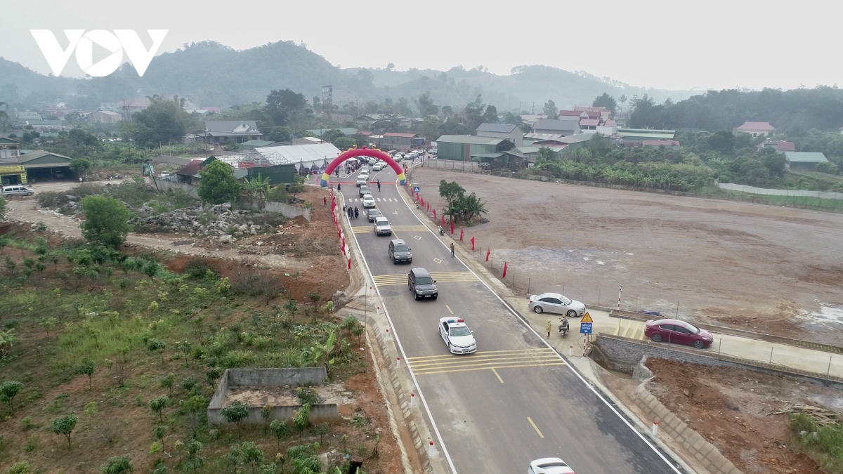 Thông xe tuyến tránh thành phố Sơn La – con đường kết nối vùng Tây Bắc